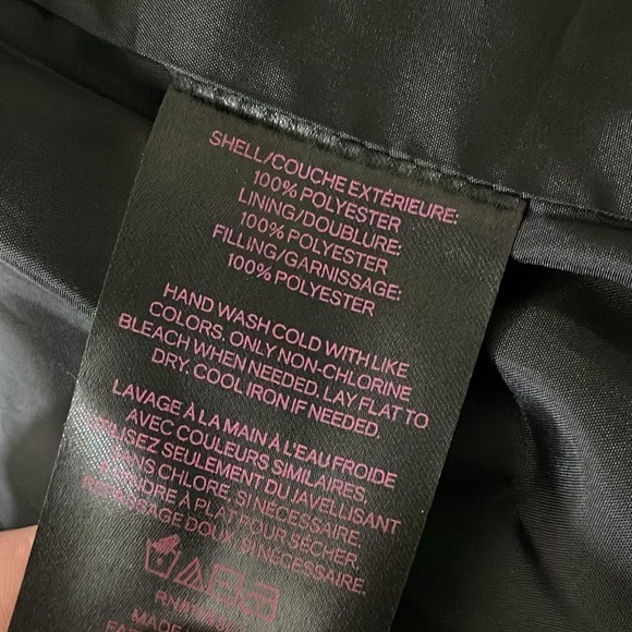 Betsey Johnson Quilted Puffer Jacket in Gray Black Python Snake Print Sz. S - Picture 13 of 13